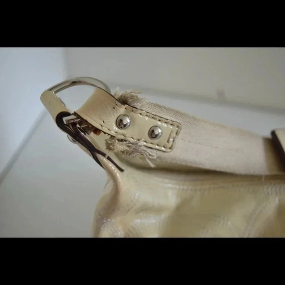 Coach signature logo hobo bag - Picture 8 of 8